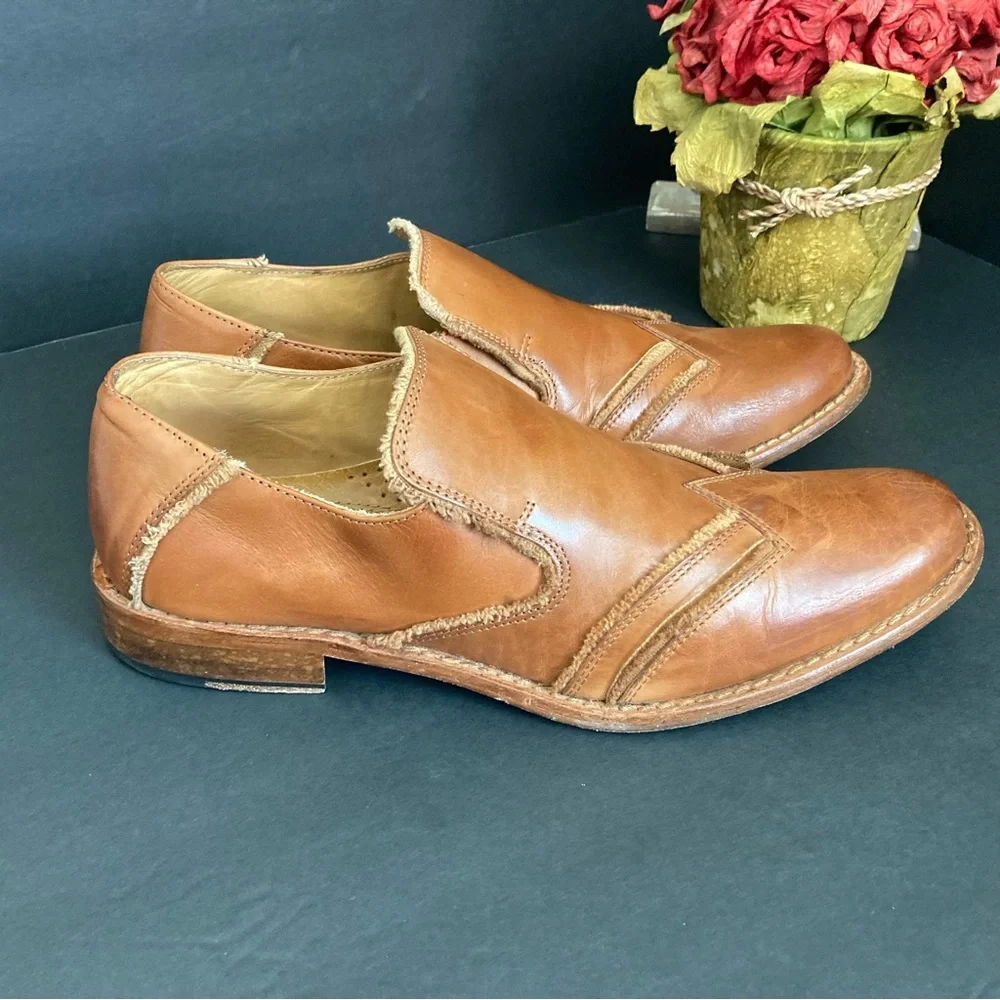 Red Tape Man Shoes |Color Light Brown |Size 9 | Pre-Owned Good Condition - Picture 3 of 11